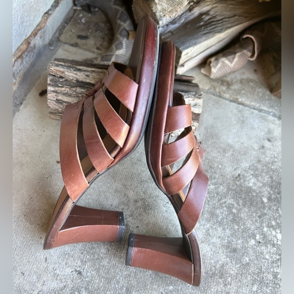 Clarks Brown soft leather Slip-On casual Sandals Sz-7 (UK 5). H - Picture 6 of 11